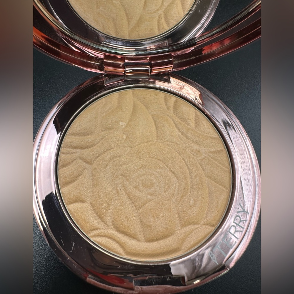By Terry CC Brightening Powder 3 Apricot Glow Limited Edition